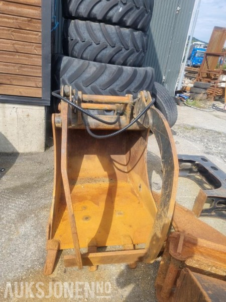 Graveskuff med hudraulisk grip / klo - S70 feste - Equipo de construcción: foto 1 Graveskuff med hudraulisk grip / klo - S70 feste - Equipo de construcción: foto 1