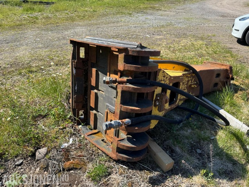 2004 Atlas Copco HB3000 pigghammer - Implemento para Maquinaria de construcción: foto 3 2004 Atlas Copco HB3000 pigghammer - Implemento para Maquinaria de construcción: foto 3