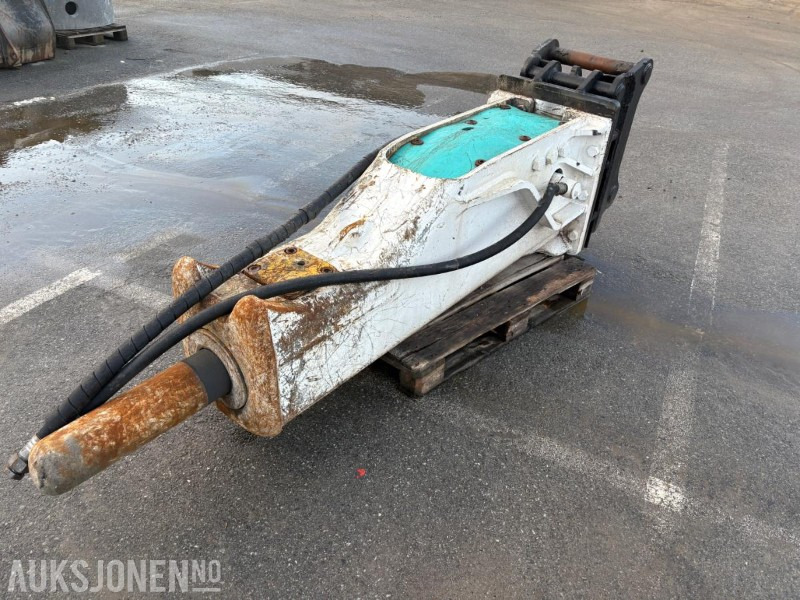 2006 Furukawa hydraulisk pigghammer F35LN S-70 - Implemento para Maquinaria de construcción: foto 1 2006 Furukawa hydraulisk pigghammer F35LN S-70 - Implemento para Maquinaria de construcción: foto 1