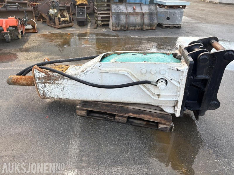 2006 Furukawa hydraulisk pigghammer F35LN S-70 - Implemento para Maquinaria de construcción: foto 4 2006 Furukawa hydraulisk pigghammer F35LN S-70 - Implemento para Maquinaria de construcción: foto 4