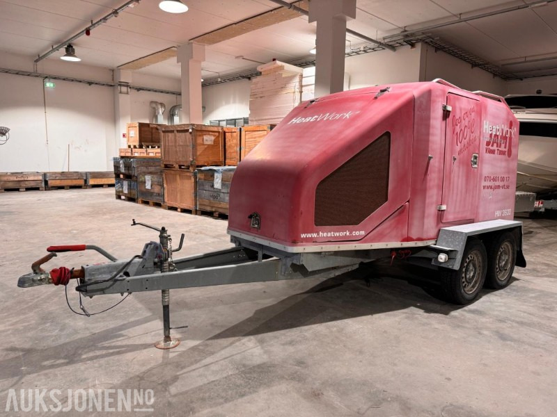 2010 HeatWork HW 3600 Mobilt varmekraftverk med diverse matter og 5 stk CliWi air systems 300 - Implemento para Maquinaria de construcción: foto 1 2010 HeatWork HW 3600 Mobilt varmekraftverk med diverse matter og 5 stk CliWi air systems 300 - Implemento para Maquinaria de construcción: foto 1