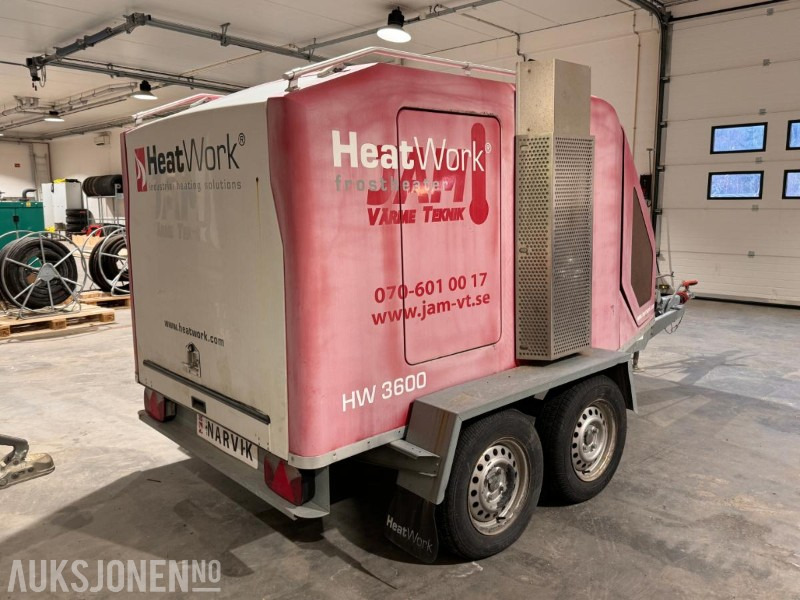 2010 HeatWork HW 3600 Mobilt varmekraftverk med diverse matter og 5 stk CliWi air systems 300 - Implemento para Maquinaria de construcción: foto 4 2010 HeatWork HW 3600 Mobilt varmekraftverk med diverse matter og 5 stk CliWi air systems 300 - Implemento para Maquinaria de construcción: foto 4