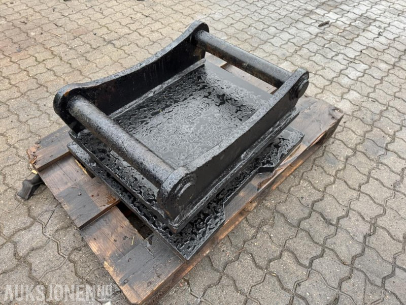 2015 S70 feste - Implemento para Maquinaria de construcción: foto 1 2015 S70 feste - Implemento para Maquinaria de construcción: foto 1