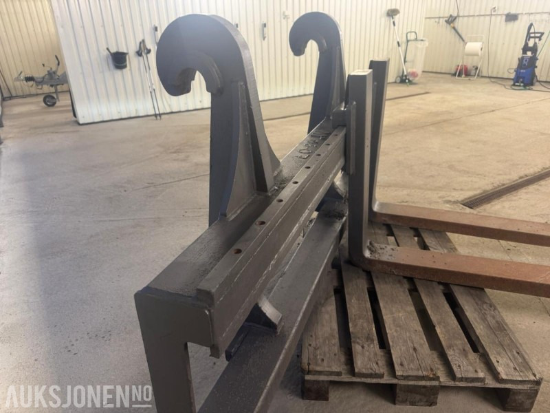 2016 Ufo pallegafler Stort BM feste - Implemento para Maquinaria de construcción: foto 2 2016 Ufo pallegafler Stort BM feste - Implemento para Maquinaria de construcción: foto 2