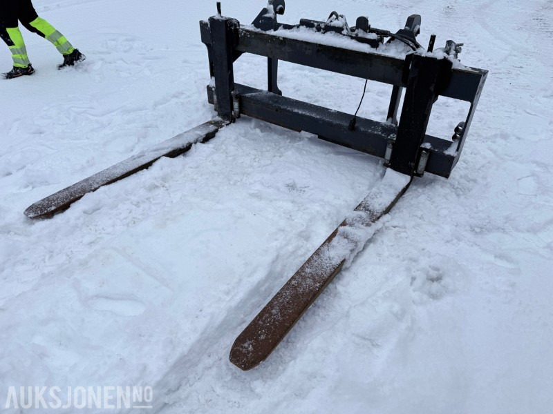 2021 LS Equipment 8t pallegafler - Implemento para Maquinaria de construcción: foto 2 2021 LS Equipment 8t pallegafler - Implemento para Maquinaria de construcción: foto 2