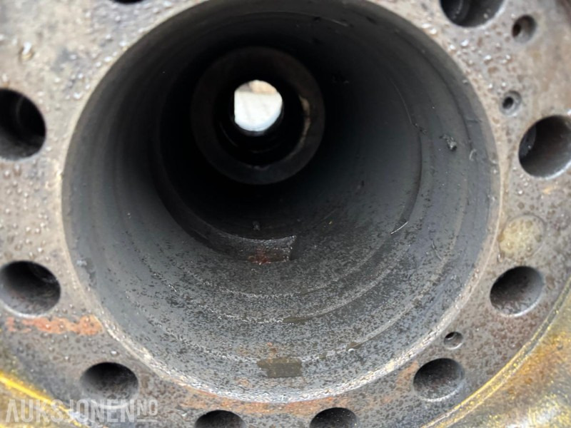 Epiroc SB pigghammer / 2 stk / rep objekt - Implemento para Maquinaria de construcción: foto 5 Epiroc SB pigghammer / 2 stk / rep objekt - Implemento para Maquinaria de construcción: foto 5