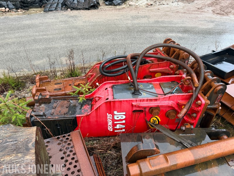 JAB JB140 Silenced pigghammer rep.objekt - Implemento para Maquinaria de construcción: foto 1 JAB JB140 Silenced pigghammer rep.objekt - Implemento para Maquinaria de construcción: foto 1