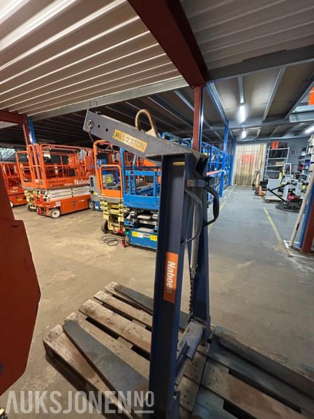 Pallegaffel 2,5t for kran - Implemento para Maquinaria de construcción: foto 1 Pallegaffel 2,5t for kran - Implemento para Maquinaria de construcción: foto 1