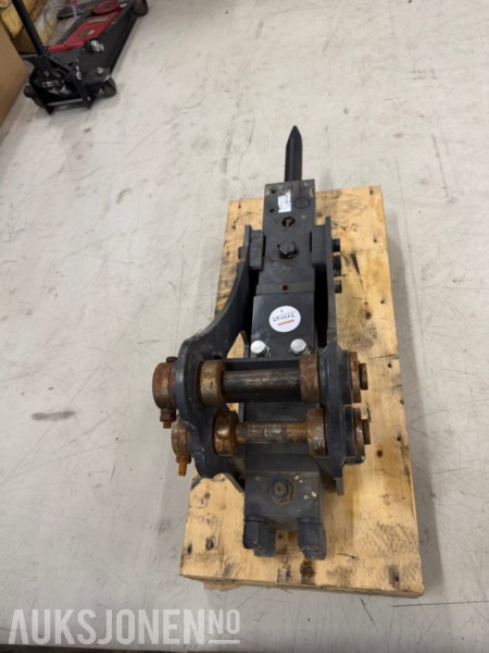 Pigghammer S25. Vekt: 95 kg - Implemento para Maquinaria de construcción: foto 4 Pigghammer S25. Vekt: 95 kg - Implemento para Maquinaria de construcción: foto 4