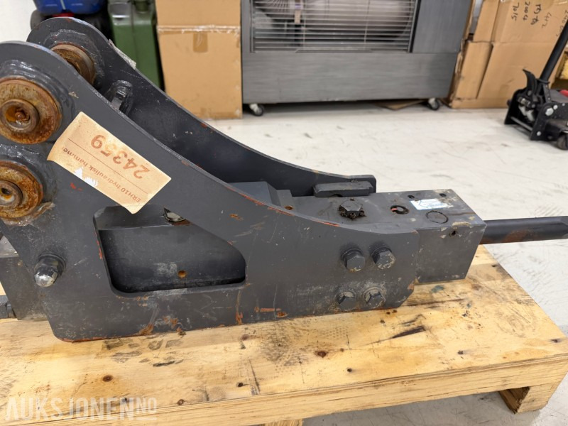 Pigghammer S25. Vekt: 95 kg - Implemento para Maquinaria de construcción: foto 1 Pigghammer S25. Vekt: 95 kg - Implemento para Maquinaria de construcción: foto 1