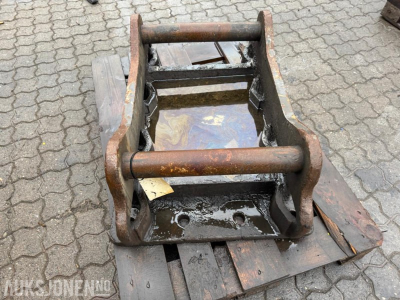 SMP S70 feste - Implemento para Maquinaria de construcción: foto 5 SMP S70 feste - Implemento para Maquinaria de construcción: foto 5