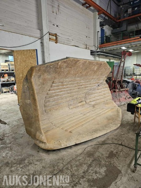 Stor sidetippskuffe med Gjerstad feste - Implemento para Maquinaria de construcción: foto 1 Stor sidetippskuffe med Gjerstad feste - Implemento para Maquinaria de construcción: foto 1