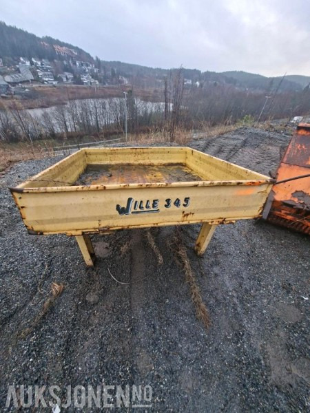 Wille Plattform / lasteplan / Vilakone Oy - Implemento para Maquinaria de construcción: foto 1 Wille Plattform / lasteplan / Vilakone Oy - Implemento para Maquinaria de construcción: foto 1