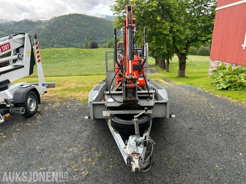 Kubota U10-3 Minigraver 2 skuffer m/tilhenger - Miniexcavadora: foto 3 Kubota U10-3 Minigraver 2 skuffer m/tilhenger - Miniexcavadora: foto 3