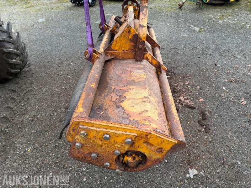 1990 SMA Beitepusser 100710 - Maquinaria agrícola: foto 4 1990 SMA Beitepusser 100710 - Maquinaria agrícola: foto 4