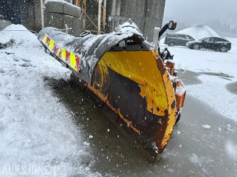 2002 SCHMIDT MS 33 Snøskjær - Maquinaria agrícola: foto 3 2002 SCHMIDT MS 33 Snøskjær - Maquinaria agrícola: foto 3