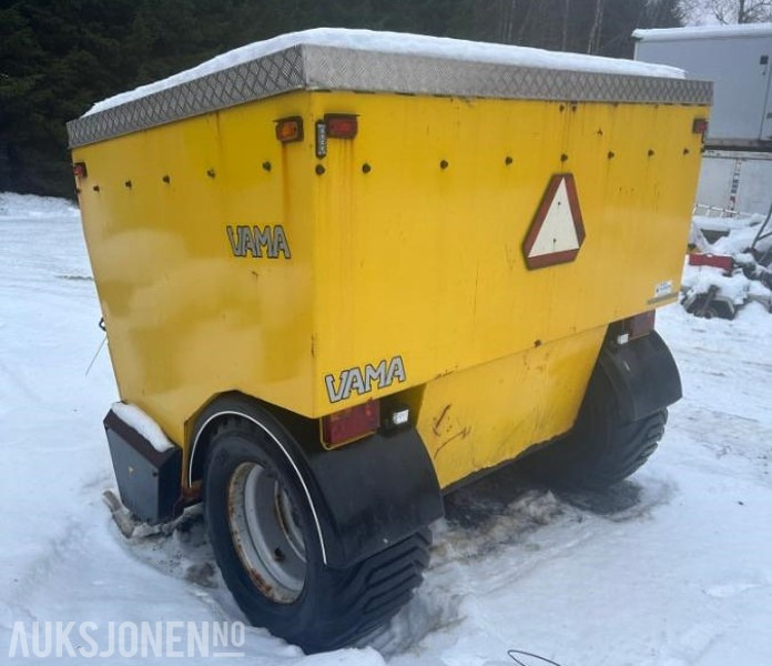 2010 Strøvogn / Sandstrøer - Vama TH 2500 - Maquinaria agrícola: foto 3 2010 Strøvogn / Sandstrøer - Vama TH 2500 - Maquinaria agrícola: foto 3