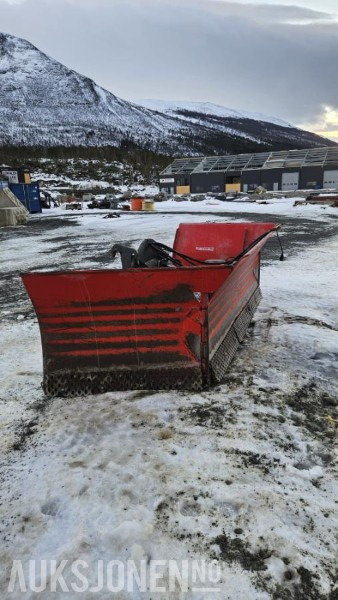 2011 Multiplog MP5000 - klappvinge skjær - Maquinaria agrícola: foto 2 2011 Multiplog MP5000 - klappvinge skjær - Maquinaria agrícola: foto 2