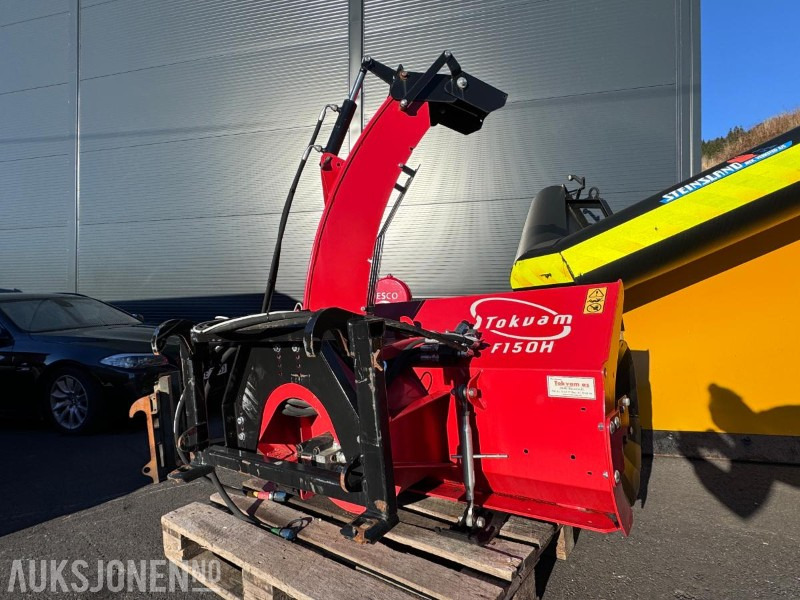2017 Tokvam F 150 H - To trinns hydraulisk drevet snøfres - Frontmontert - SMS/trima feste - lite brukt - Maquinaria agrícola: foto 1 2017 Tokvam F 150 H - To trinns hydraulisk drevet snøfres - Frontmontert - SMS/trima feste - lite brukt - Maquinaria agrícola: foto 1