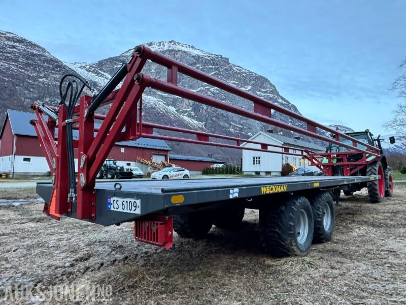 2018 Weckman WS 130 PL - Rundballevogn med hydraulisk sikring - Brukt til kjøring av potetkasser - Kapasitet 28 rundballer - Maks nyttelast 13 tonn - Maquinaria agrícola: foto 4 2018 Weckman WS 130 PL - Rundballevogn med hydraulisk sikring - Brukt til kjøring av potetkasser - Kapasitet 28 rundballer - Maks nyttelast 13 tonn - Maquinaria agrícola: foto 4