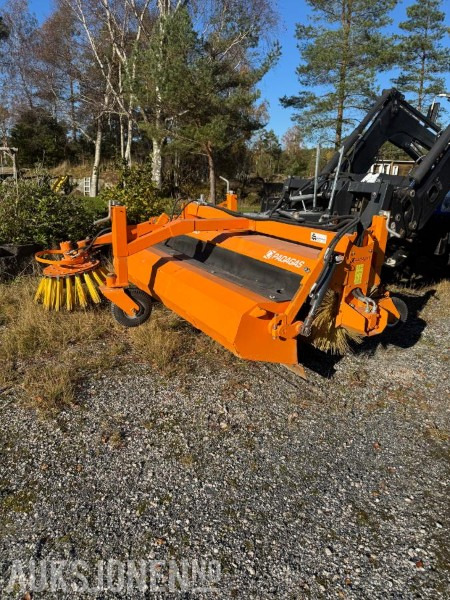 2018 padagas feiemaskin traktor - mva fritt - Maquinaria agrícola: foto 1 2018 padagas feiemaskin traktor - mva fritt - Maquinaria agrícola: foto 1