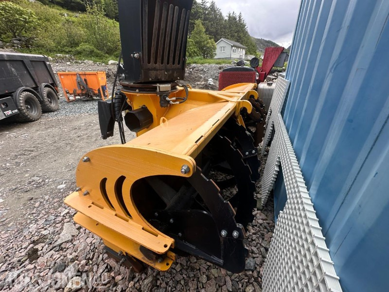 2021 Dalen 2014-010CX Snøfres til traktor - For frontmontering - Maquinaria agrícola: foto 5 2021 Dalen 2014-010CX Snøfres til traktor - For frontmontering - Maquinaria agrícola: foto 5