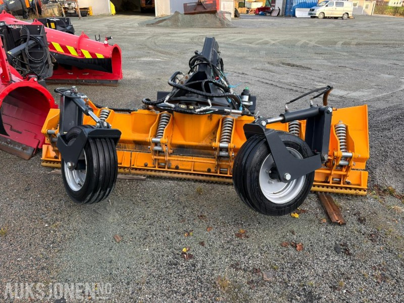 2023 GIGANT 305 ISSKJÆR - Maquinaria agrícola: foto 5 2023 GIGANT 305 ISSKJÆR - Maquinaria agrícola: foto 5