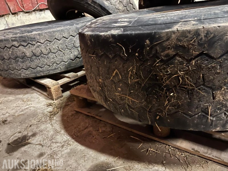 4 stk - DOUBLECOIN 425/65 22.5 - stått på 16t bailey - Maquinaria agrícola: foto 4 4 stk - DOUBLECOIN 425/65 22.5 - stått på 16t bailey - Maquinaria agrícola: foto 4