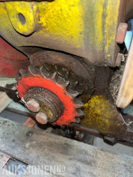 Igland vinsjpakke - 8000 og 4002 - Maquinaria agrícola: foto 5 Igland vinsjpakke - 8000 og 4002 - Maquinaria agrícola: foto 5