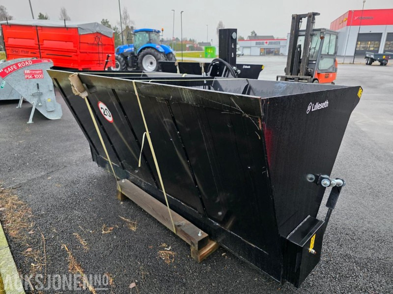 LILLESETH SANDSTRØERSKUFF – 240 CM – SELVLASTENDE - Maquinaria agrícola: foto 1 LILLESETH SANDSTRØERSKUFF – 240 CM – SELVLASTENDE - Maquinaria agrícola: foto 1
