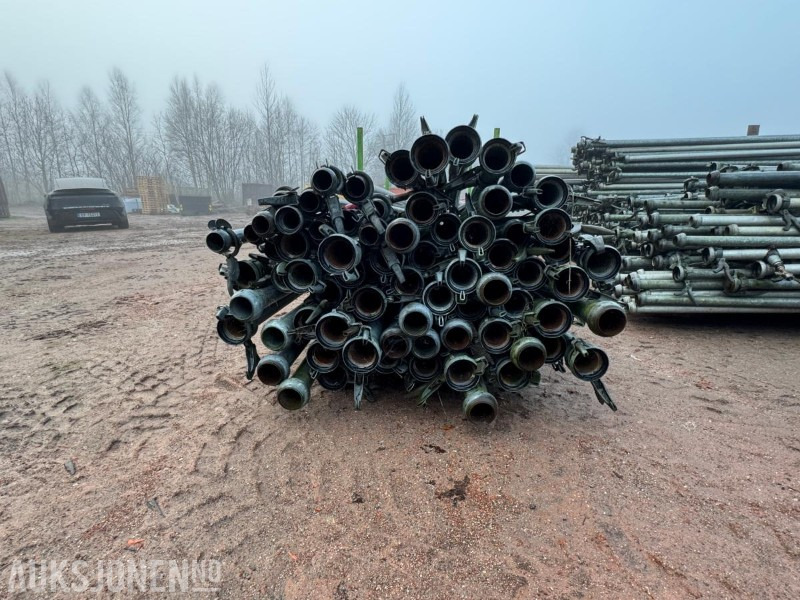 PERROT / FERROW VANNINGSRØR - CA. 530 STK - Maquinaria agrícola: foto 5 PERROT / FERROW VANNINGSRØR - CA. 530 STK - Maquinaria agrícola: foto 5