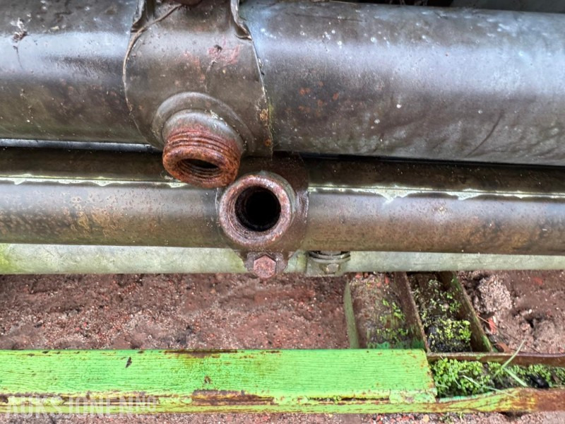 PERROT / FERROW VANNINGSRØR - CA. 530 STK - Maquinaria agrícola: foto 4 PERROT / FERROW VANNINGSRØR - CA. 530 STK - Maquinaria agrícola: foto 4