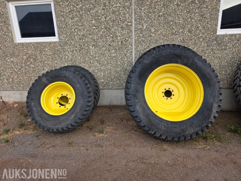 Traktordekk - Stått på John Deere 6610 - Maquinaria agrícola: foto 1 Traktordekk - Stått på John Deere 6610 - Maquinaria agrícola: foto 1