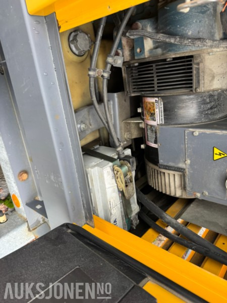 Maquinaria industrial 2010 Atlas Copco Atlas Copco QAS 20 - Strømaggregat 20 kVA, 400/230V: foto 12 Maquinaria industrial 2010 Atlas Copco Atlas Copco QAS 20 - Strømaggregat 20 kVA, 400/230V: foto 12