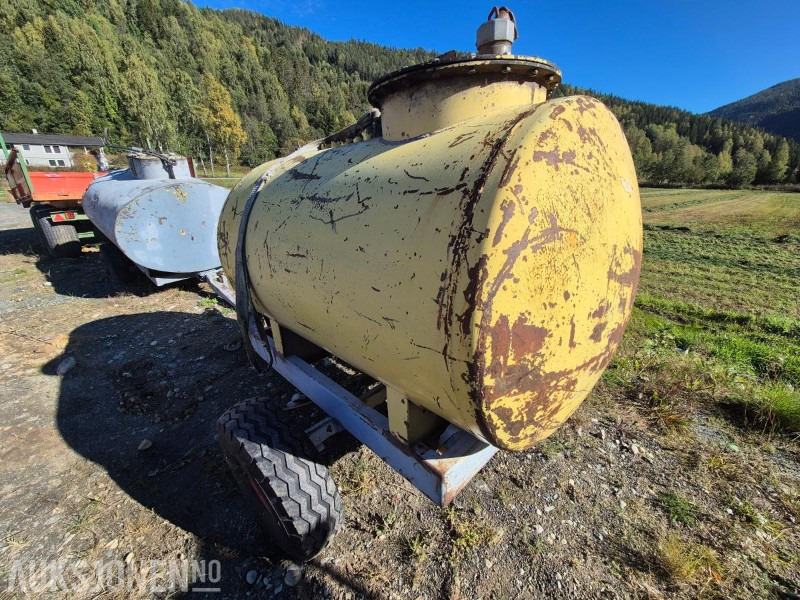 Mobil Dieseltank med hjulgang ca 1400 l - Equipo de construcción: foto 3 Mobil Dieseltank med hjulgang ca 1400 l - Equipo de construcción: foto 3