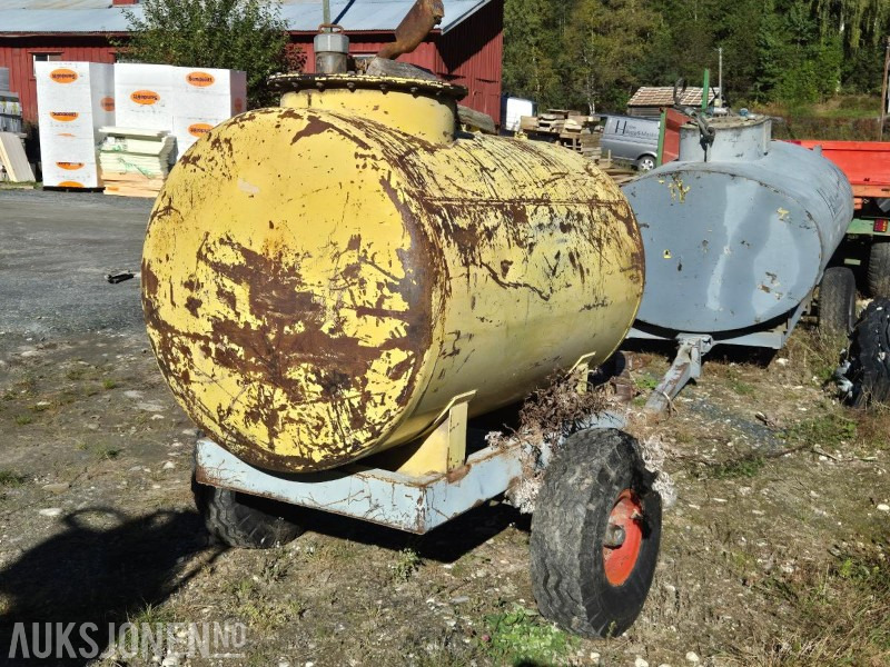 Mobil Dieseltank med hjulgang ca 1400 l - Equipo de construcción: foto 5 Mobil Dieseltank med hjulgang ca 1400 l - Equipo de construcción: foto 5