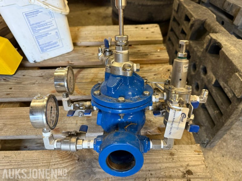 Ny/ubrukt VA del m/flere manometer - Equipo de construcción: foto 1 Ny/ubrukt VA del m/flere manometer - Equipo de construcción: foto 1