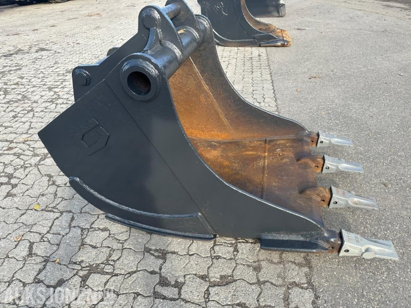 S-60 Gjerstad Tannskuffe 700 Liter - Cazo para excavadora: foto 1 S-60 Gjerstad Tannskuffe 700 Liter - Cazo para excavadora: foto 1