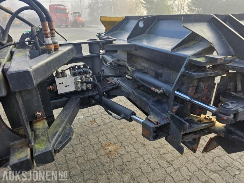 Store BM Gjerstad 450 cm U-plog (L-60 til L-120) - Cuchilla quitanieves: foto 5 Store BM Gjerstad 450 cm U-plog (L-60 til L-120) - Cuchilla quitanieves: foto 5