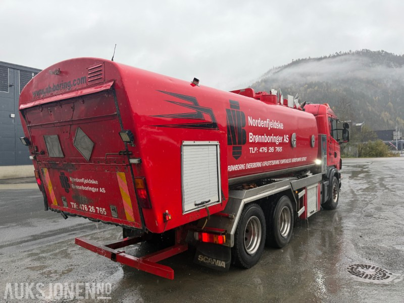 1999 Scania R124 Spyle/sugebil med Korp&Son påbygg - Vehículo municipal: foto 4 1999 Scania R124 Spyle/sugebil med Korp&Son påbygg - Vehículo municipal: foto 4