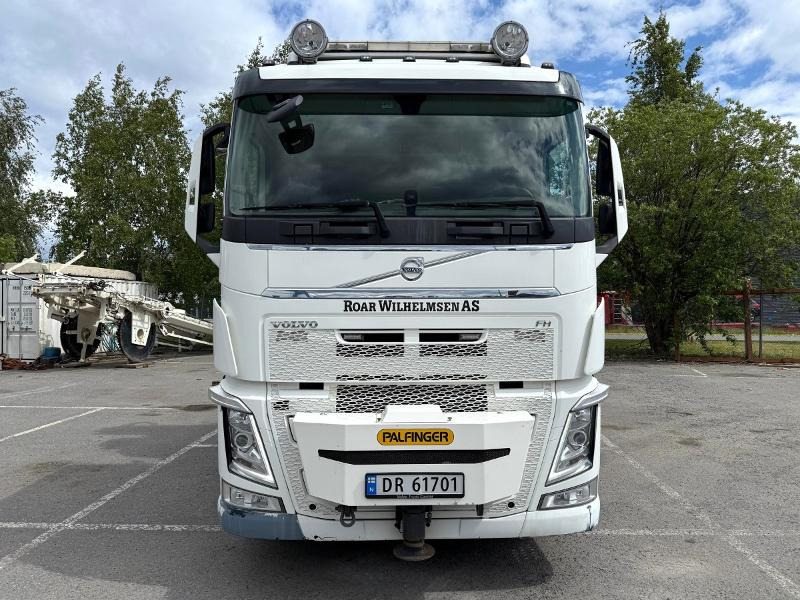 Volvo FH 540 Kranbil, PK 65002-SH F, Vinsj, jibb, 5x støttebein - Camión grúa: foto 2 Volvo FH 540 Kranbil, PK 65002-SH F, Vinsj, jibb, 5x støttebein - Camión grúa: foto 2