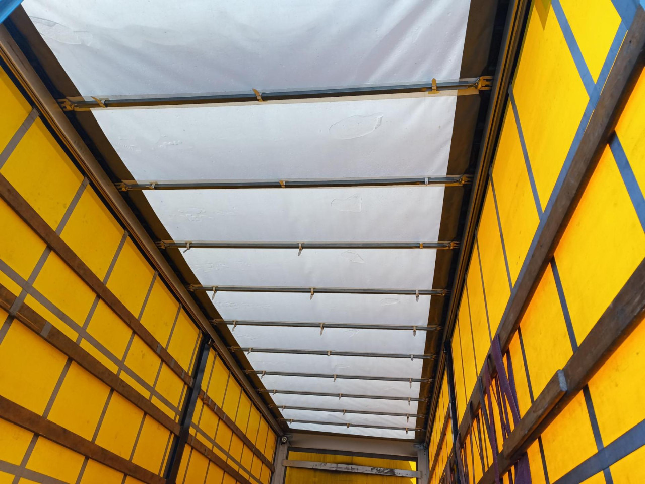 Camión caja abierta IVECO Eurocargo 140E25P: foto 13