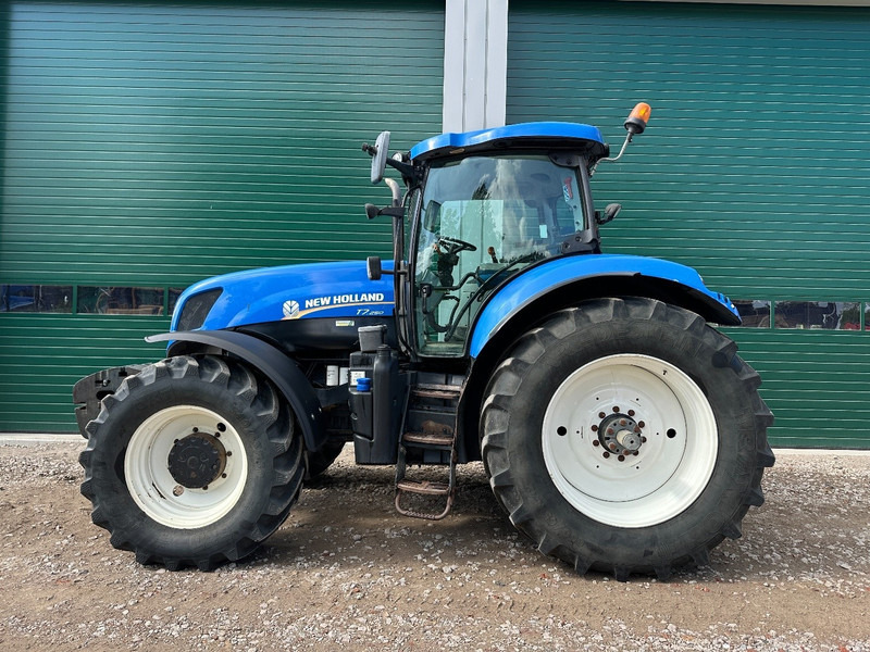 New Holland T7.250 Power Command - Tractor: foto 3 New Holland T7.250 Power Command - Tractor: foto 3