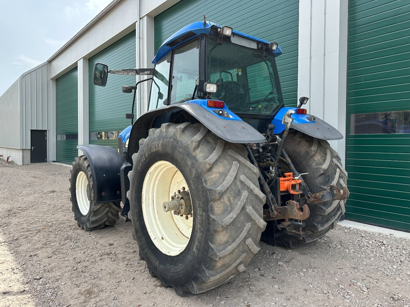 New Holland TM 190 - Tractor: foto 5 New Holland TM 190 - Tractor: foto 5