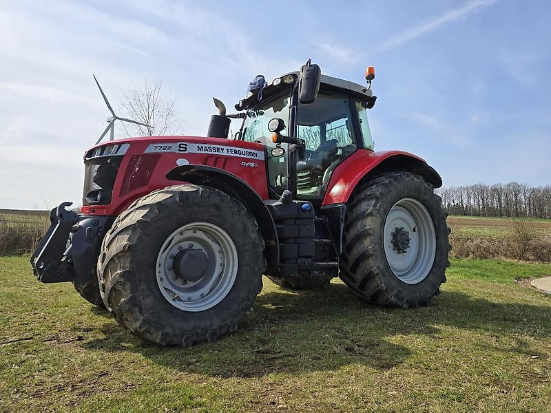 Massey Ferguson MF 7722 S Dyna-6 - Tractor: foto 1 Massey Ferguson MF 7722 S Dyna-6 - Tractor: foto 1
