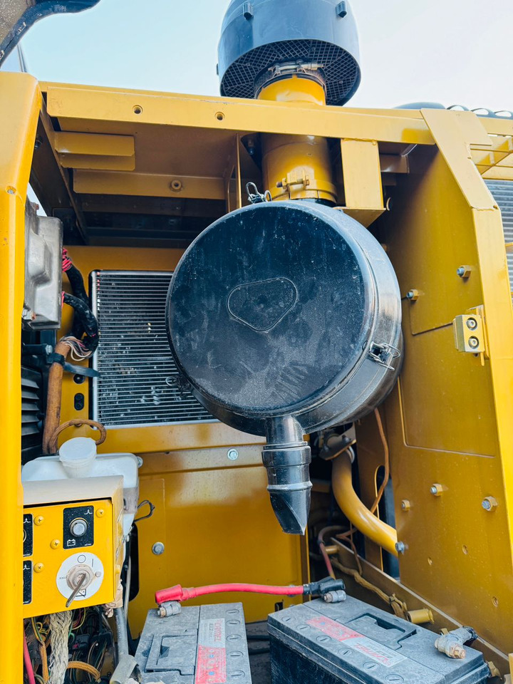 Excavadora de cadenas CATERPILLAR 325D CAT 320D 320D2 320GC 329D 330D 330D2 Used Excavator in High Quality for Sale: foto 10