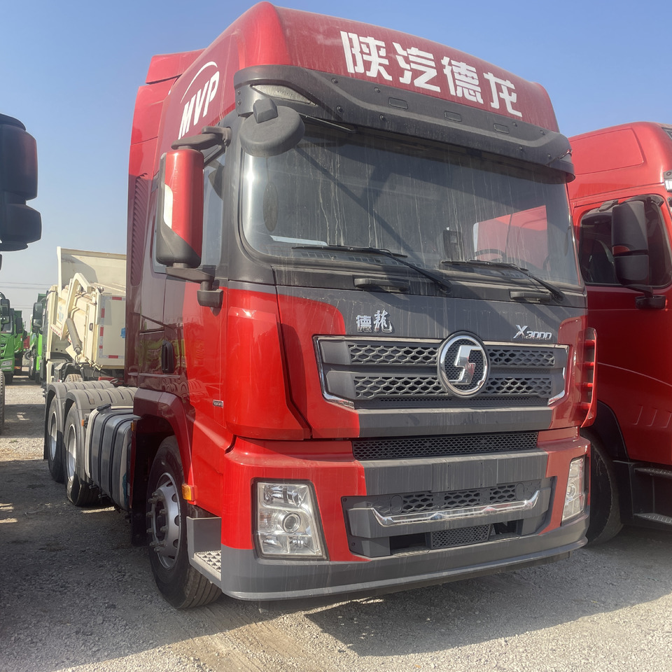 Shacman Slightly Used X3000 X5000 (6*4) Semi Truck Head Tractor Head Tipper Head - Cabeza tractora: foto 1 Shacman Slightly Used X3000 X5000 (6*4) Semi Truck Head Tractor Head Tipper Head - Cabeza tractora: foto 1