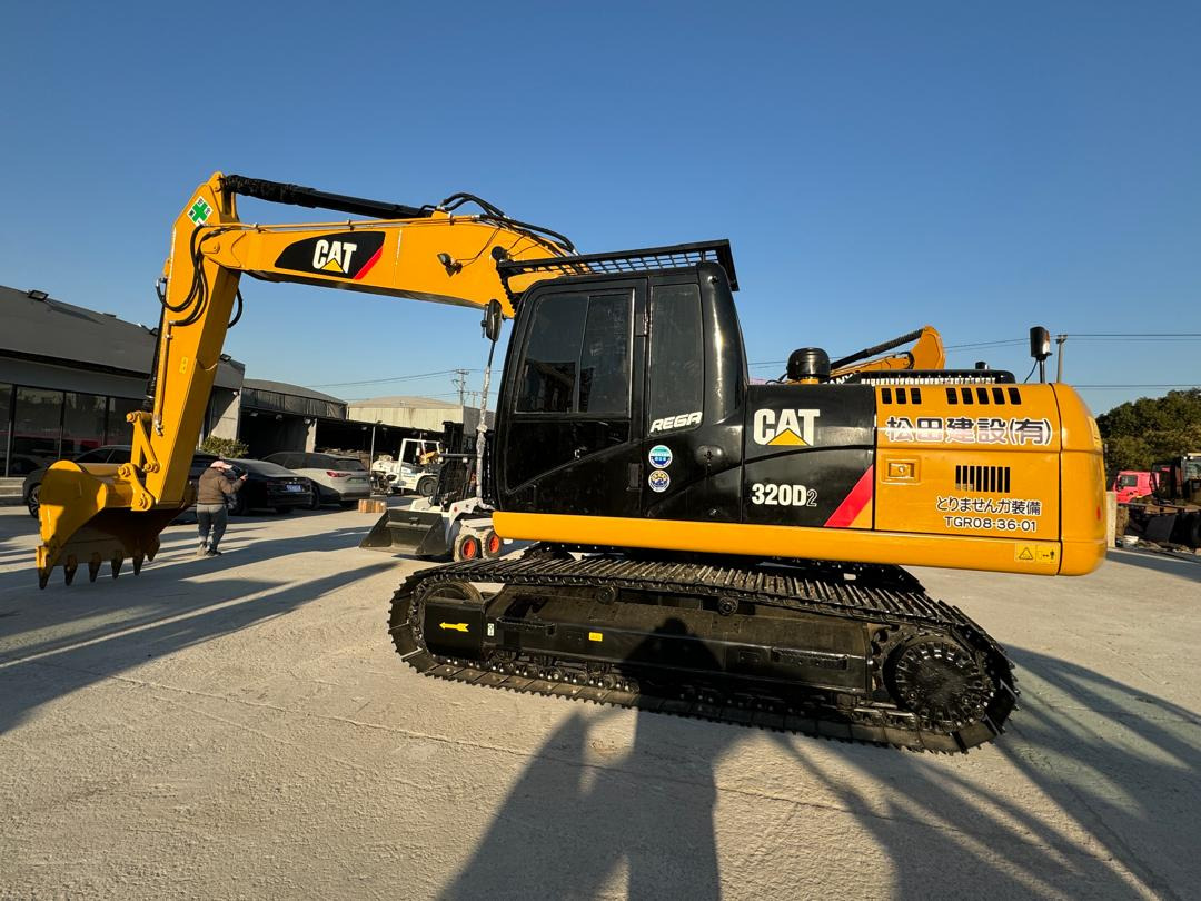 Caterpillar 320D CAT 320D2 320CL 320C 320GC 320GX 20 Ton Hydraulic Crawler Excavator in Good Quality and Ready to Ship - Excavadora de cadenas: foto 4 Caterpillar 320D CAT 320D2 320CL 320C 320GC 320GX 20 Ton Hydraulic Crawler Excavator in Good Quality and Ready to Ship - Excavadora de cadenas: foto 4