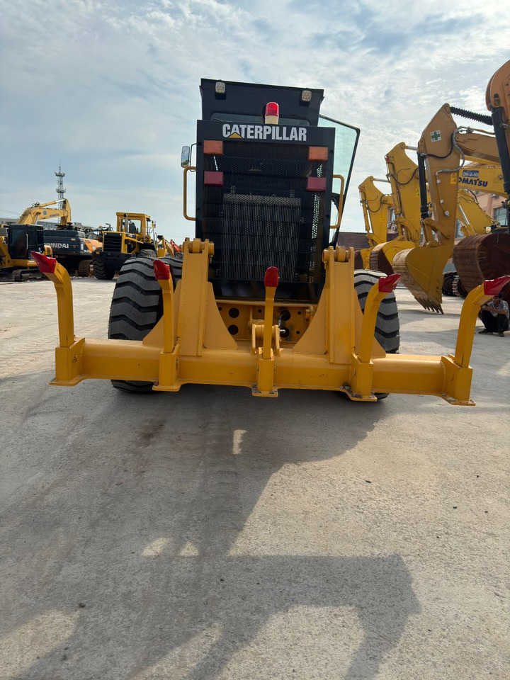 Grader Caterpillar CAT 140H 140K Grader Secondhand High Quality Used Motor Grader for Sale: foto 10 Grader Caterpillar CAT 140H 140K Grader Secondhand High Quality Used Motor Grader for Sale: foto 10