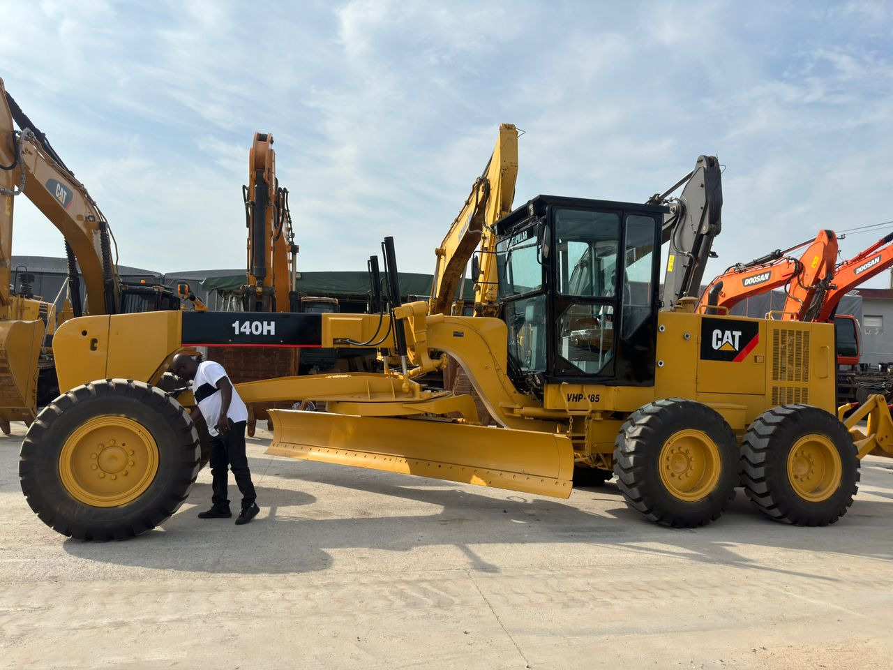 Caterpillar CAT 140H 140K Grader Secondhand High Quality Used Motor Grader for Sale - Grader: foto 2 Caterpillar CAT 140H 140K Grader Secondhand High Quality Used Motor Grader for Sale - Grader: foto 2